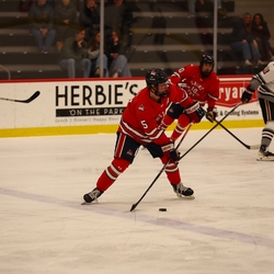 Photo: 251115-HMLN-SMMN-M-0057