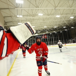 Photo: 251115-HMLN-SMMN-M-1915