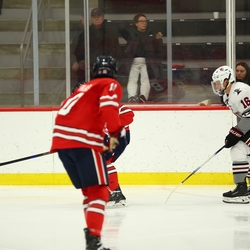 Photo: 251115-HMLN-SMMN-M-1981