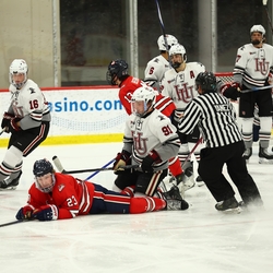 Photo: 251115-HMLN-SMMN-M-2400