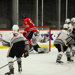 Photo: 251115-HMLN-SMMN-M-3809