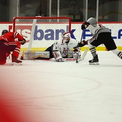 Photo: 251115-HMLN-SMMN-M-3824