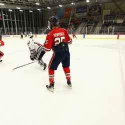 Photo: 251115-HMLN-SMMN-M-3905