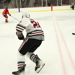 Photo: 251115-HMLN-SMMN-M-5814