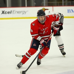 Photo: 251115-HMLN-SMMN-M-7324