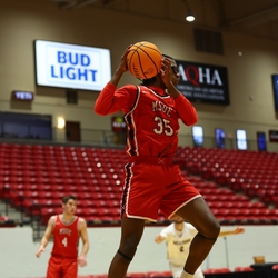 Photo: 251229-RED-MSOE-M-2565