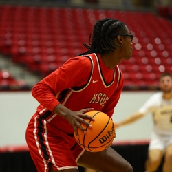 Photo: 251229-RED-MSOE-M-2570