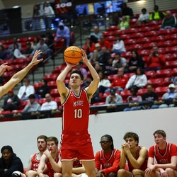 Photo: 251229-RED-MSOE-M-5671