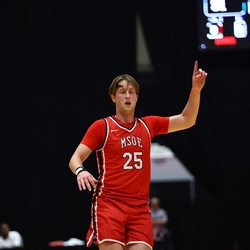 Photo: 251229-RED-MSOE-M-6141