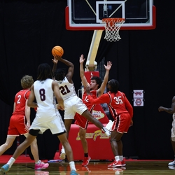 Photo: 251229-RED-MSOE-M-6333