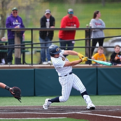 Photo: 260502-UWEC-UWRF-2338