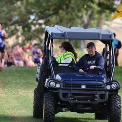 Photo: 261003-RunningoftheCows-NationalsPreMeet-35174-RJC