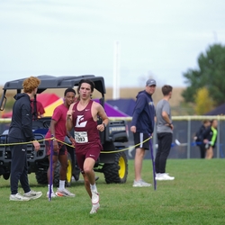 Photo: 261003-RunningoftheCows-NationalsPreMeet-38610-TLB