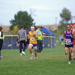 Photo: 261003-RunningoftheCows-NationalsPreMeet-39850-TLB
