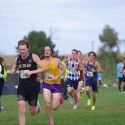 Photo: 261003-RunningoftheCows-NationalsPreMeet-39942-TLB