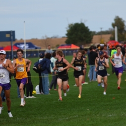 Photo: 261003-RunningoftheCows-NationalsPreMeet-40253-RJC