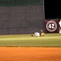 Photo: 090524-UST-WOO-674-LAR