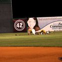Photo: 090524-UST-WOO-685-LAR