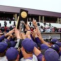 Photo: 090526-UST-WOO-2645-RJC