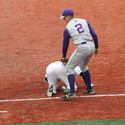 Photo: 110518-UWW-UST-186