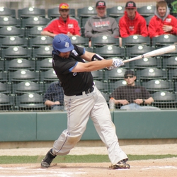 Photo: 150412-AUR-BEN-035